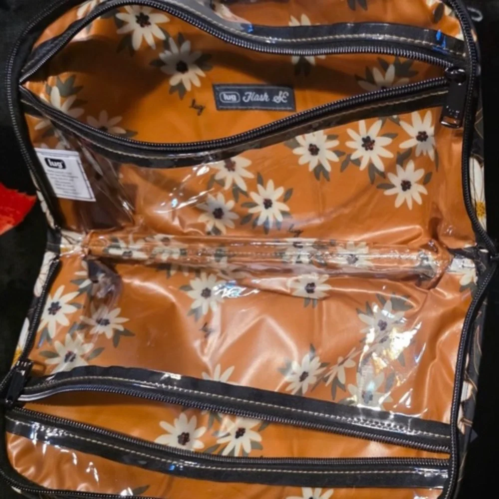 Lug Floral Black and White Women's Bag - Picture 3 of 4